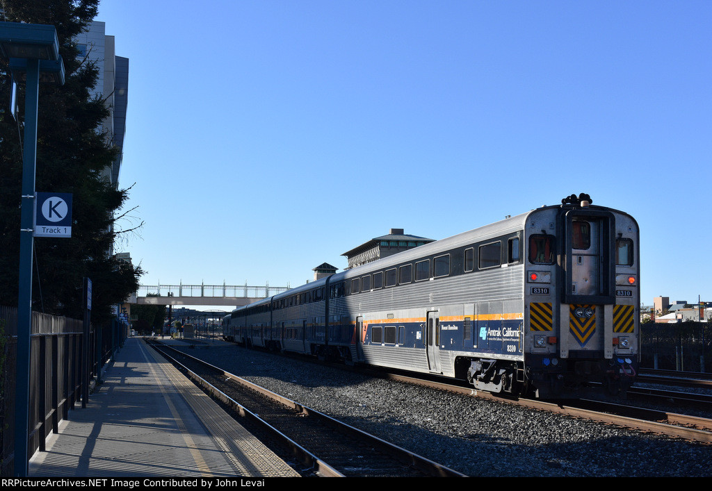 Amtrak Train # 529 at EMY 